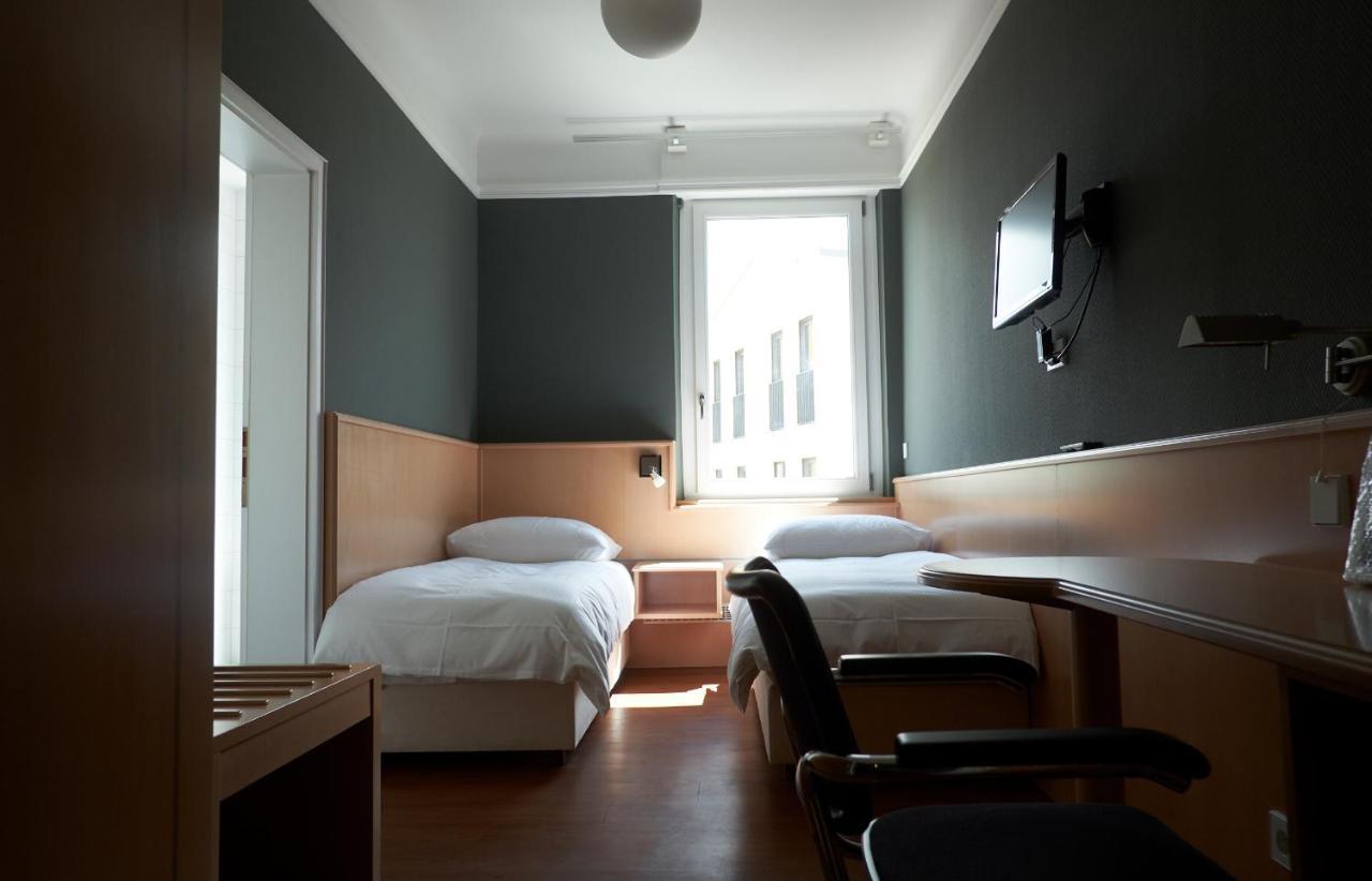 Hotel Union Offenburg Bagian luar foto